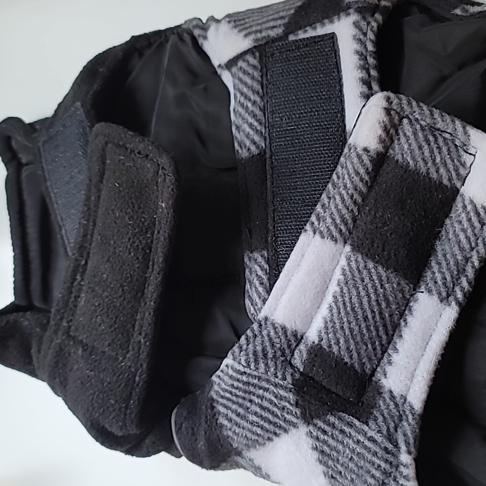 Fragralley Dog Black White Plaid Reversible Fall Winter Coat Harness Hole Size S - Picture 6 of 9